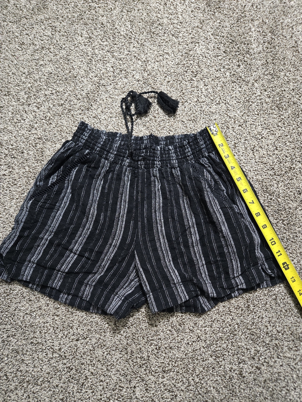 Briggs Women's Black Stripe Elastic Waist Shorts 4pocket